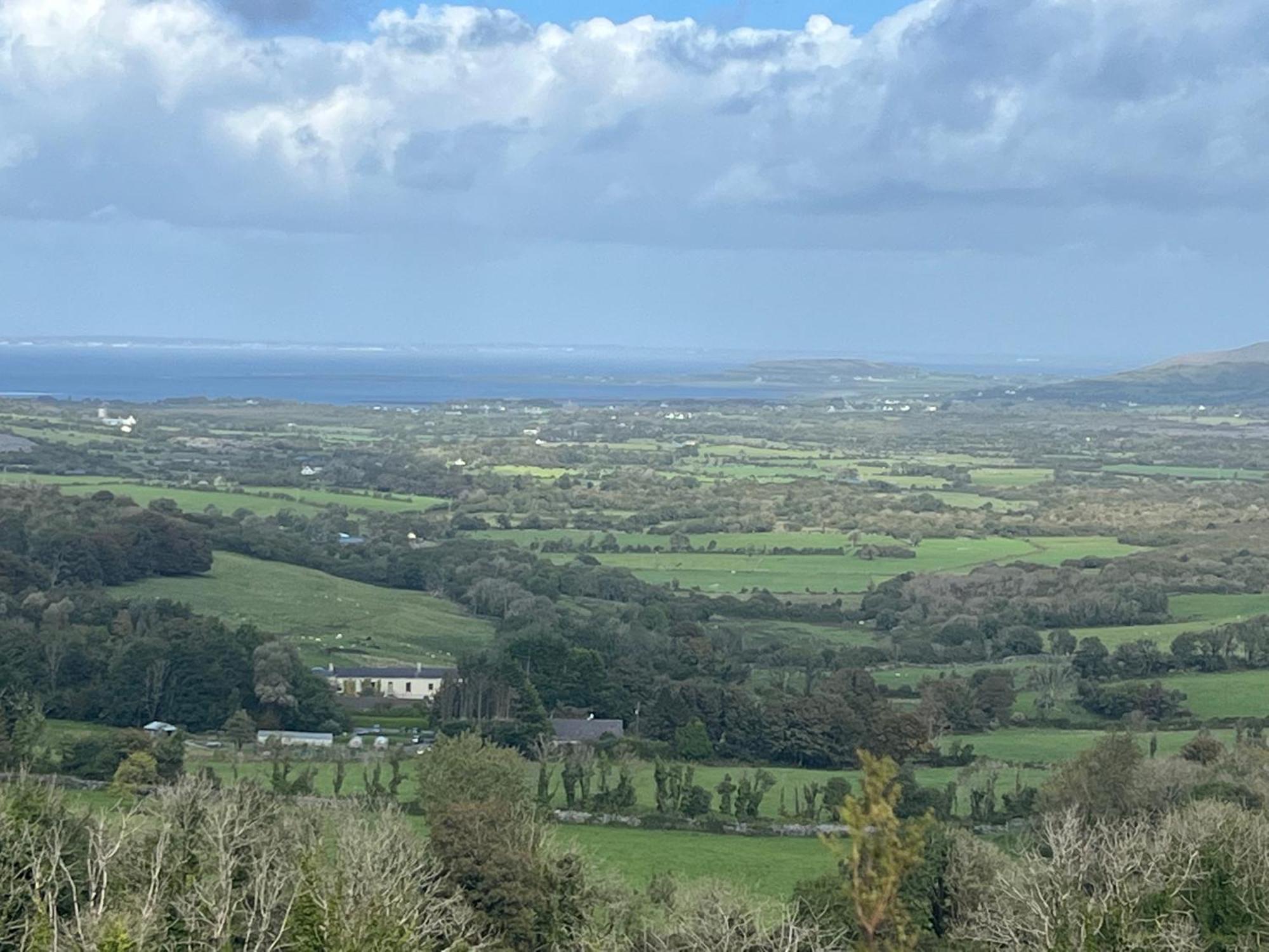 Burren Court Lodge Ballyvaughan Kültér fotó