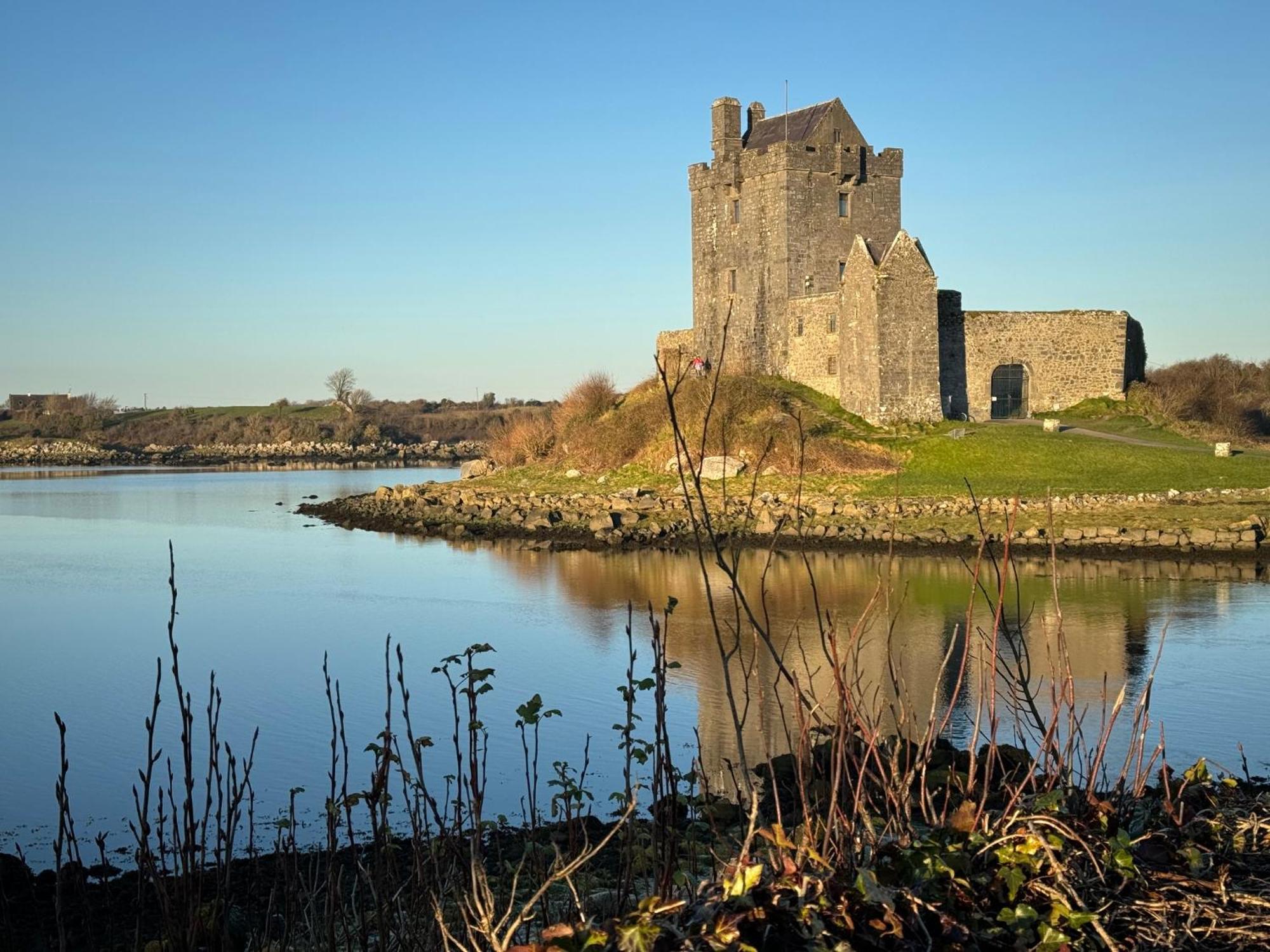 Burren Court Lodge Ballyvaughan Kültér fotó